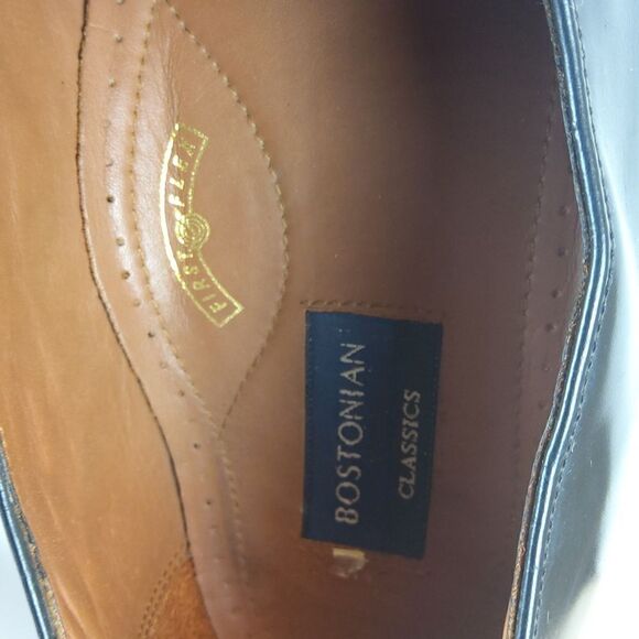 Bostonian classics black leather tassel loafers - Picture 16 of 17